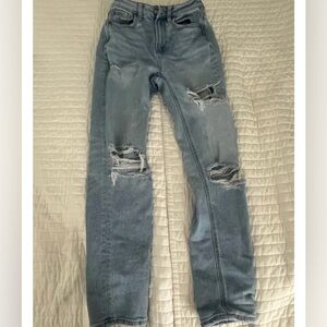 Size 000 American Eagle jeans